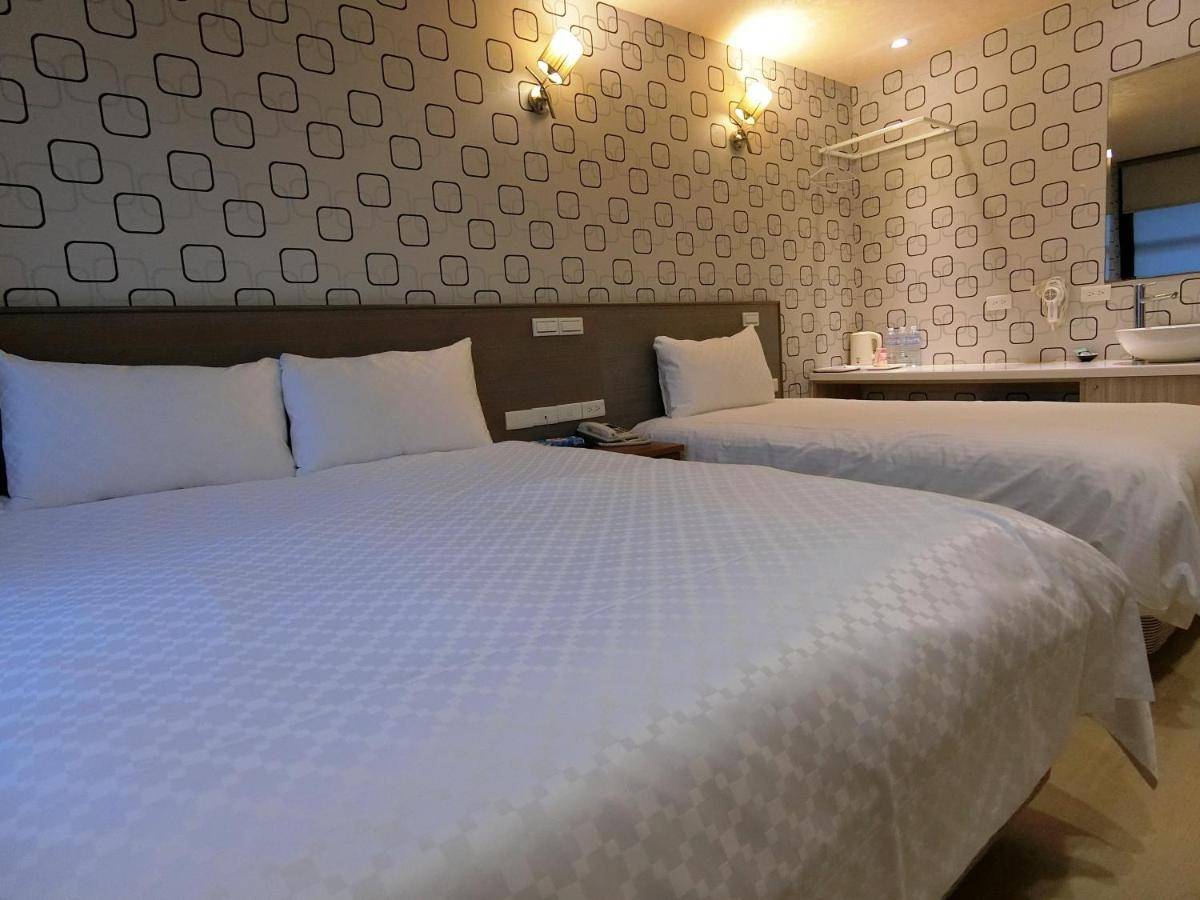 Taiwan Seven Days Boutique Hotel Taipei Exterior photo