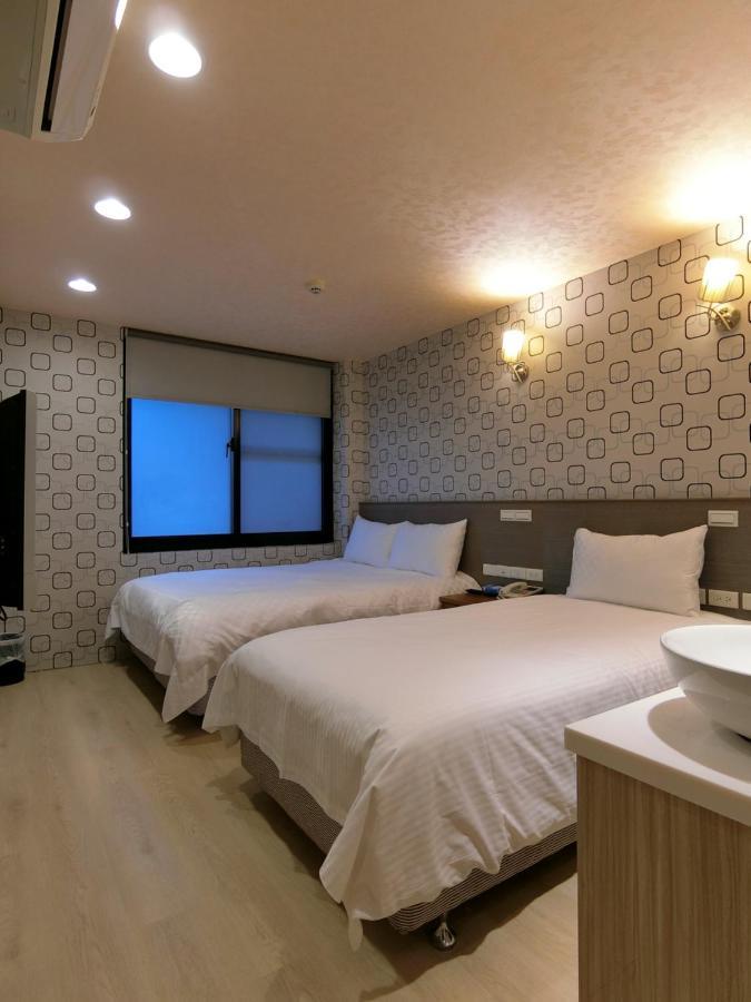 Taiwan Seven Days Boutique Hotel Taipei Exterior photo